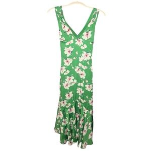 WHBM Stunning flowy Floral Green Dress Size 0 Petite